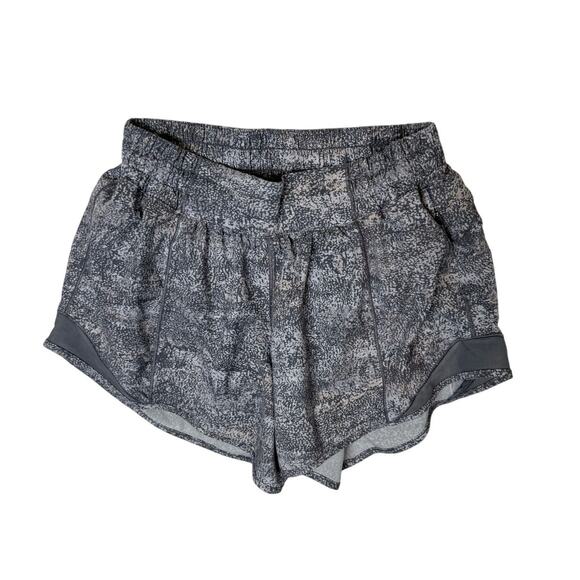 Lululemon Hotty Hot High Rise Running Athletic Shorts Long 4" Gray White 4 - Picture 1 of 5